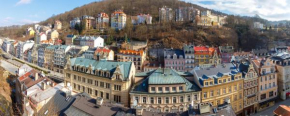 Karlovy Vary Zamecky Vrch